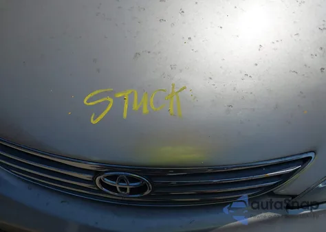 2006 Toyota Camry Le V6 z USA, uszkodzony, nr VIN 4T1BF32K16U628699